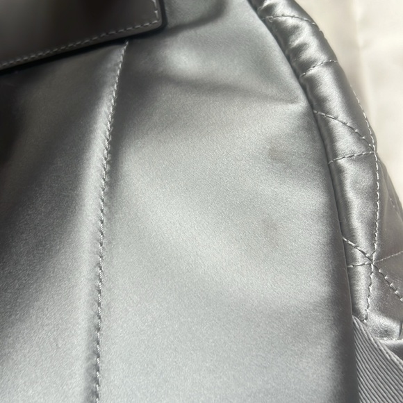 NWT Kate Spade Sam Icon quilted metallic grey back pack. Dust bag included - Picture 8 of 11